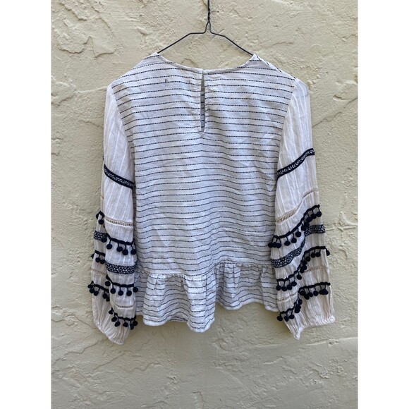 Zara top Pom Pom sleeved - Picture 2 of 4